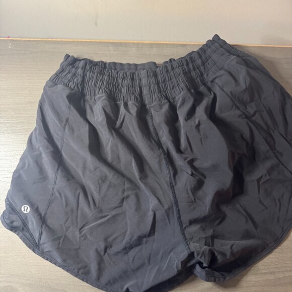 Hotty Hot High-Rise Lined Short 4" Size 12 - Picture 2 of 2